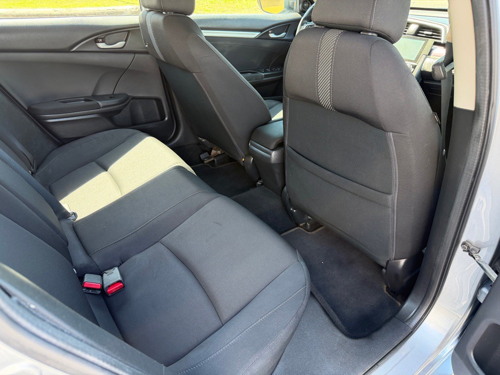 2016 Honda Civic Image 8