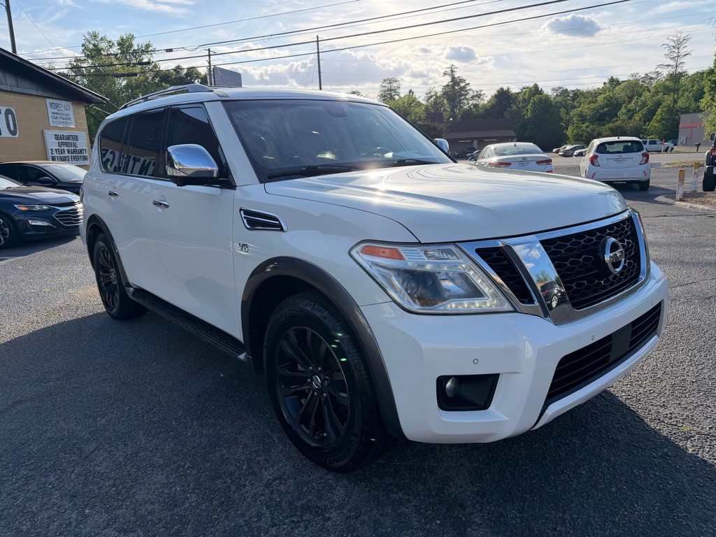 2017 Nissan Armada Image 3