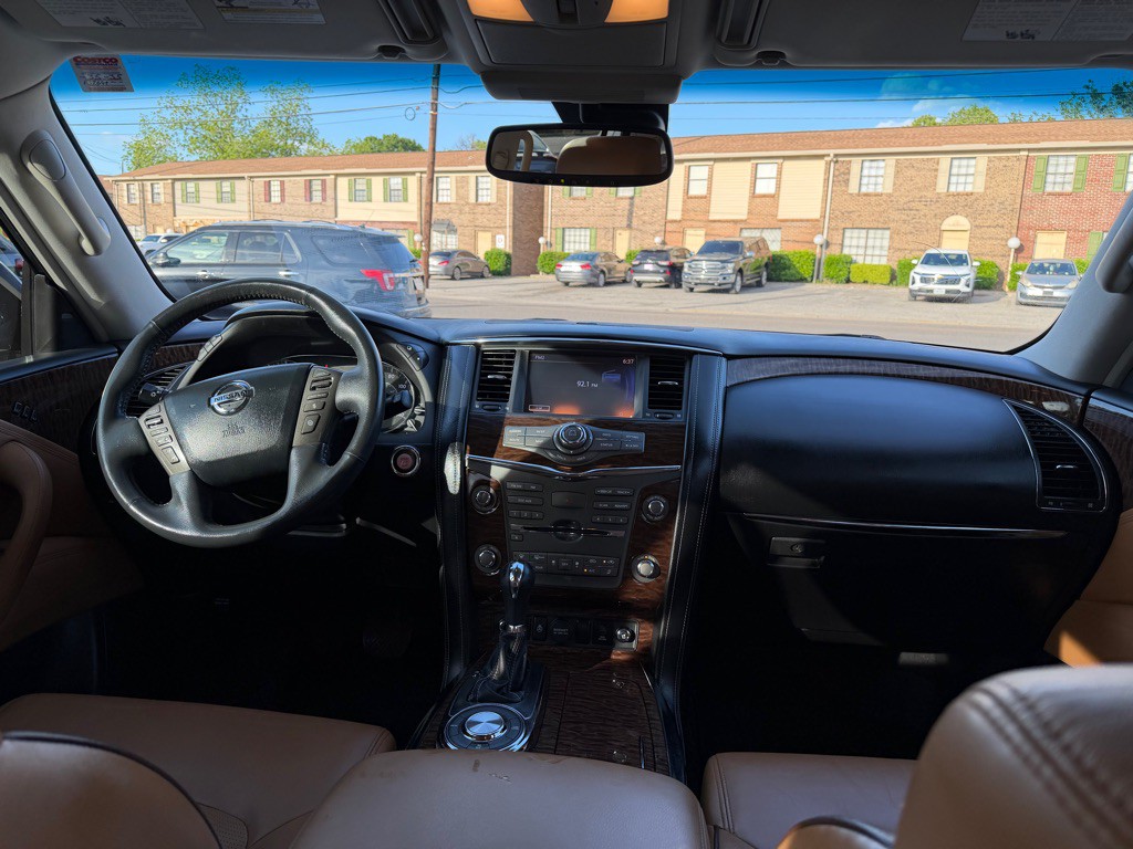 2017 Nissan Armada Image 11