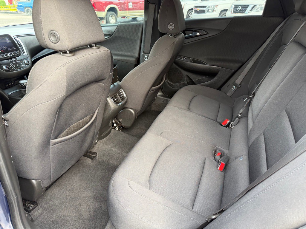 2021 Chevrolet Malibu Image 8