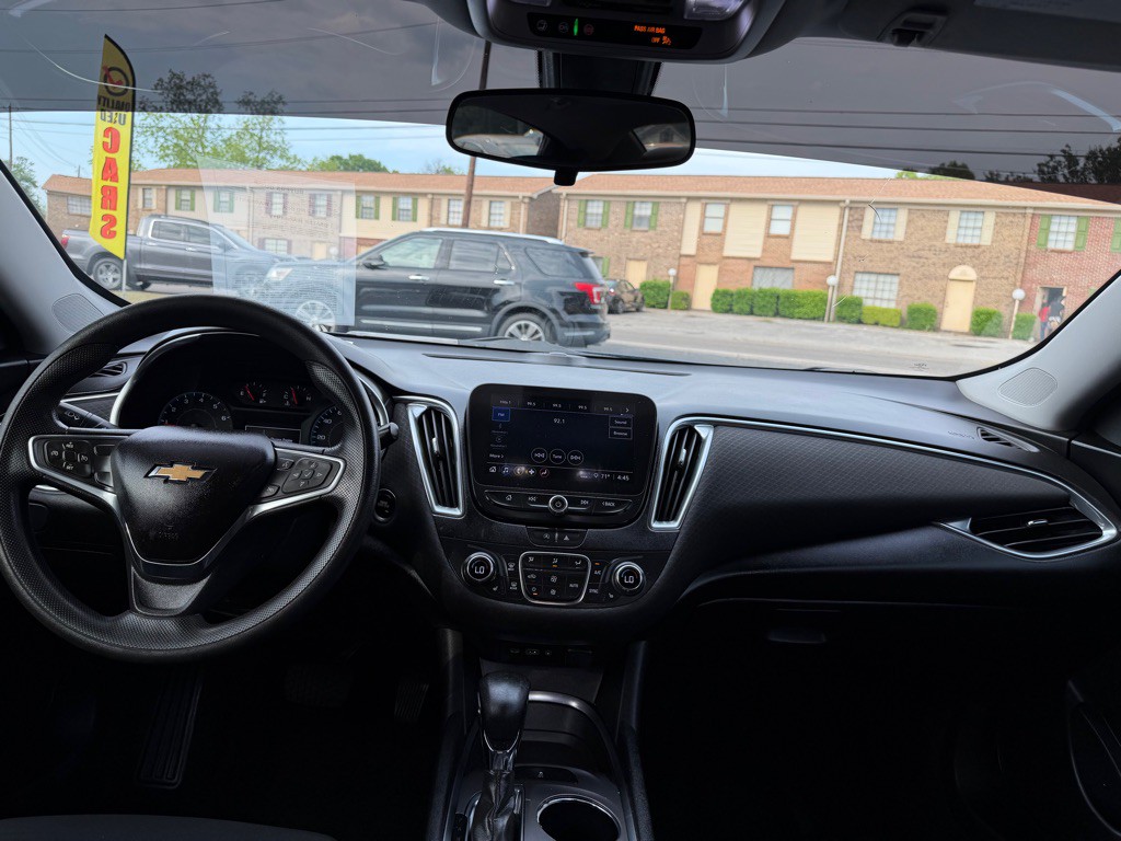 2021 Chevrolet Malibu Image 10