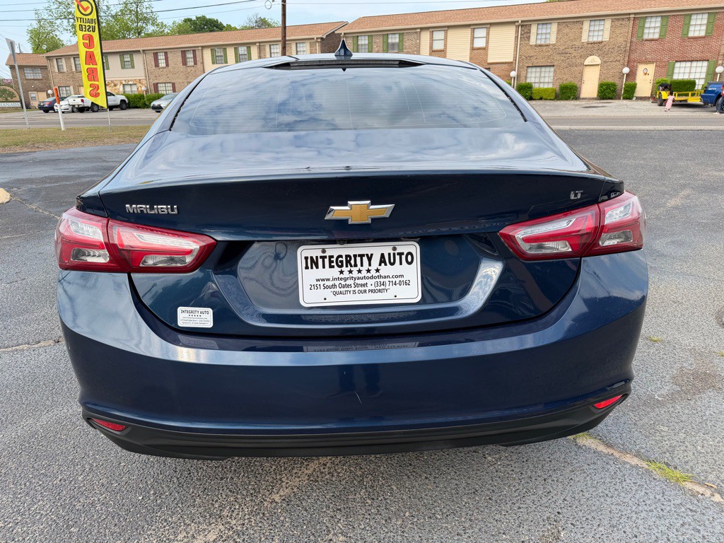 2021 Chevrolet Malibu Image 11
