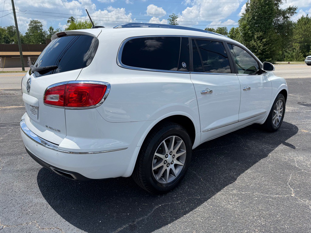 2017 Buick Enclave Image 4