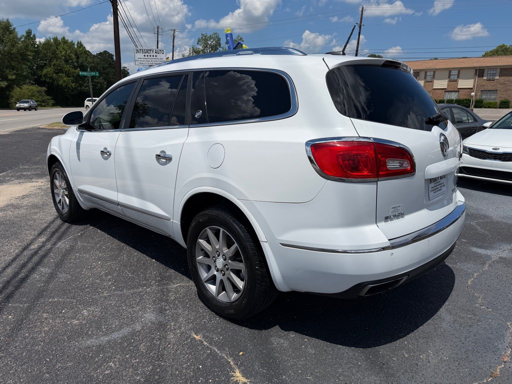 2017 Buick Enclave Image 5