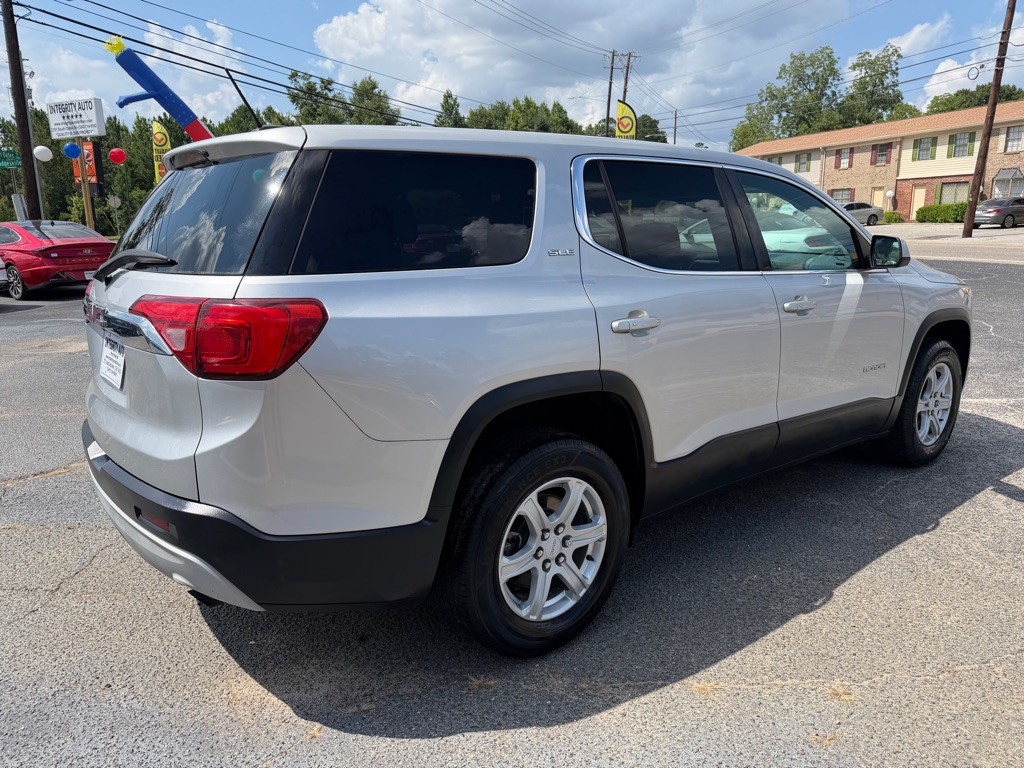 2017 GMC Acadia Image 4