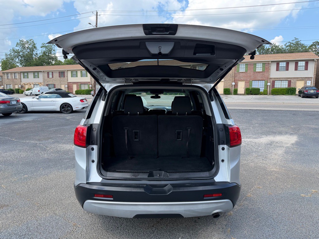 2017 GMC Acadia Image 11
