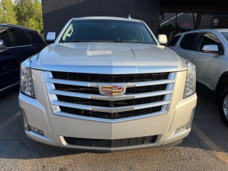 Image for 2016 Cadillac Escalade Luxury ID: 7513041