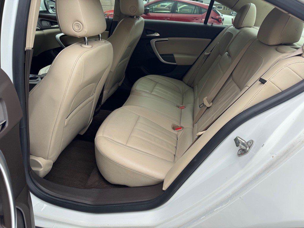 2016 Buick Regal Image 15
