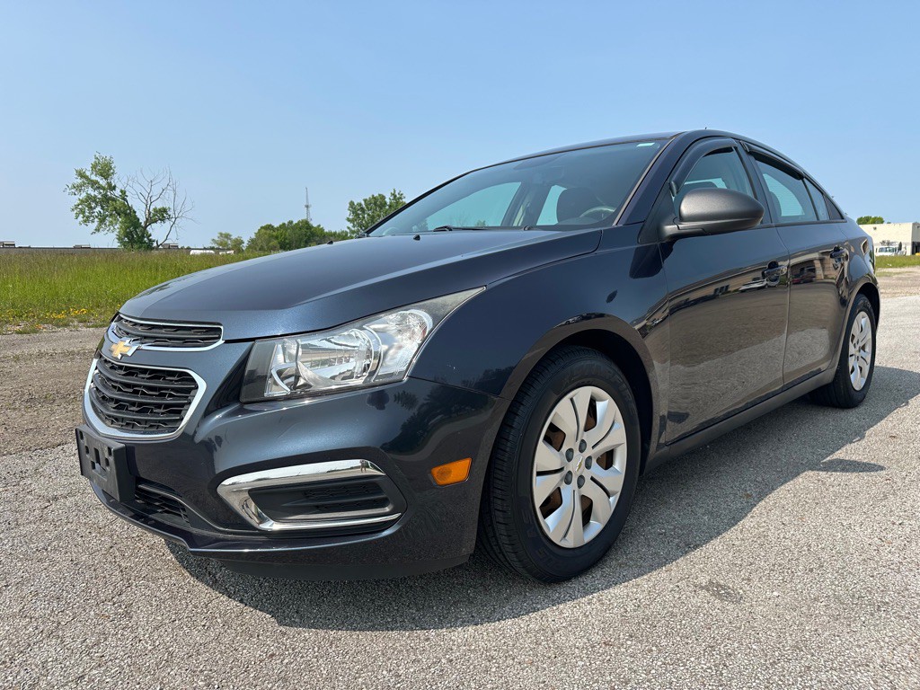 2016 Chevrolet Cruze Image 1