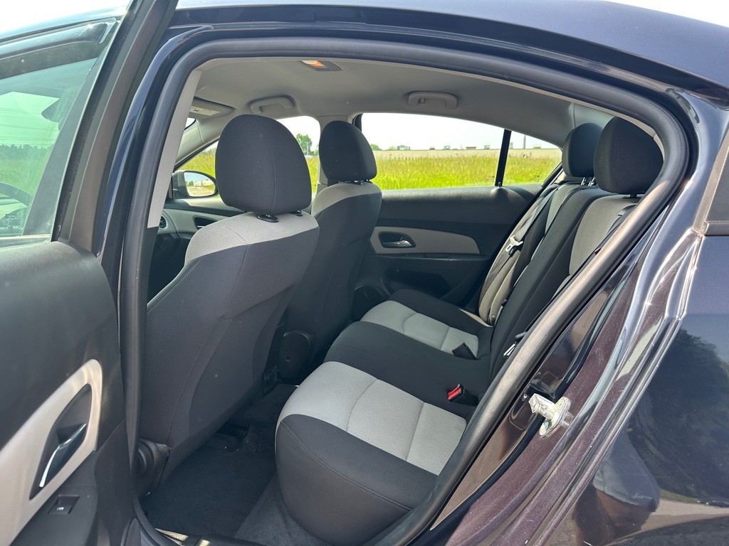 2016 Chevrolet Cruze Image 11