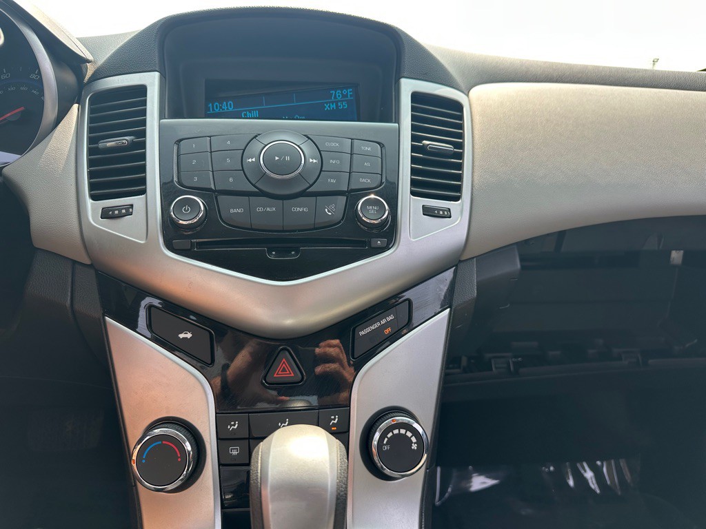 2016 Chevrolet Cruze Image 12