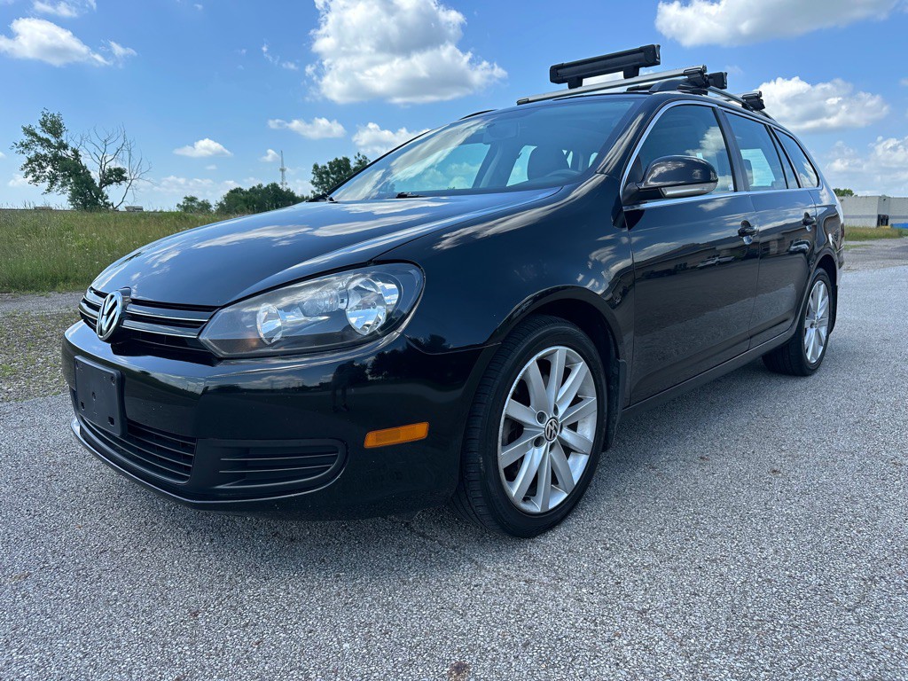 2012 Volkswagen Jetta Image 1