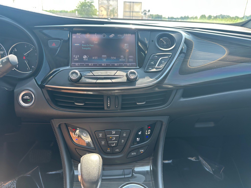 2019 Buick Envision Image 13