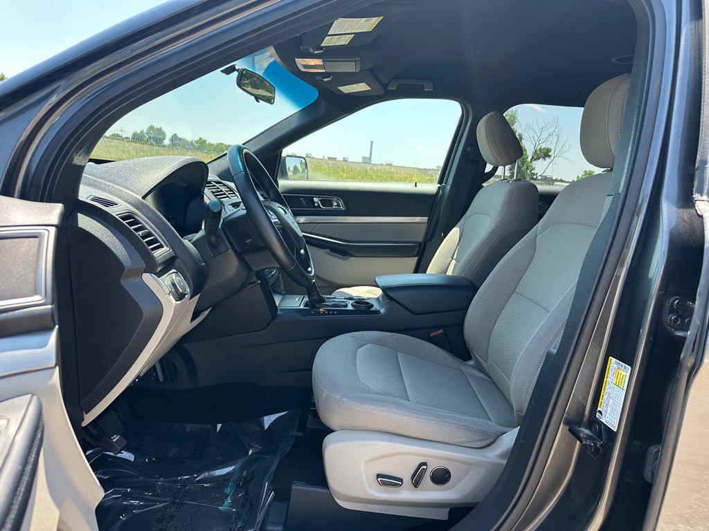 2018 Ford Explorer Image 14