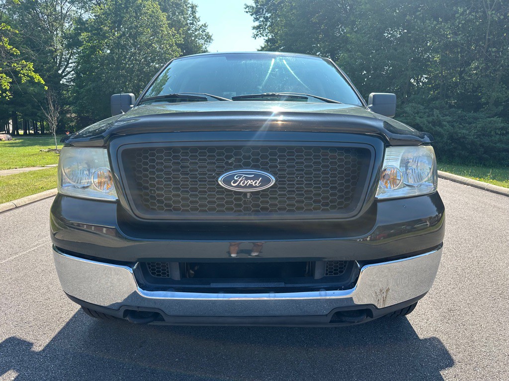 2005 Ford F-150 Image 8