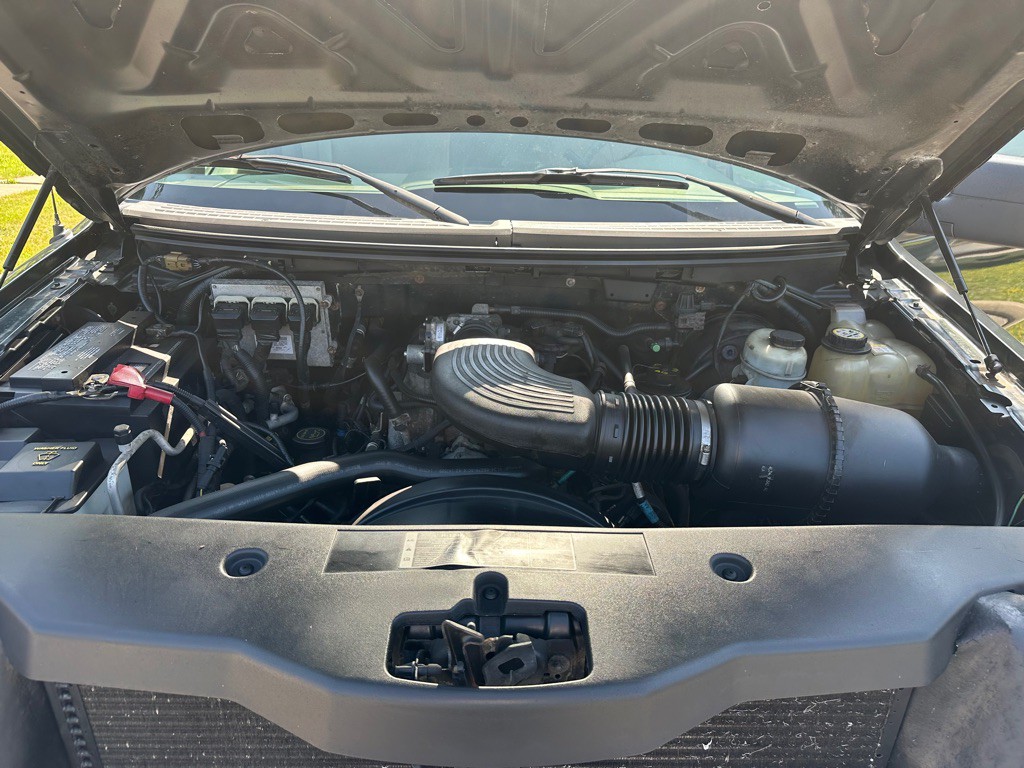 2005 Ford F-150 Image 17