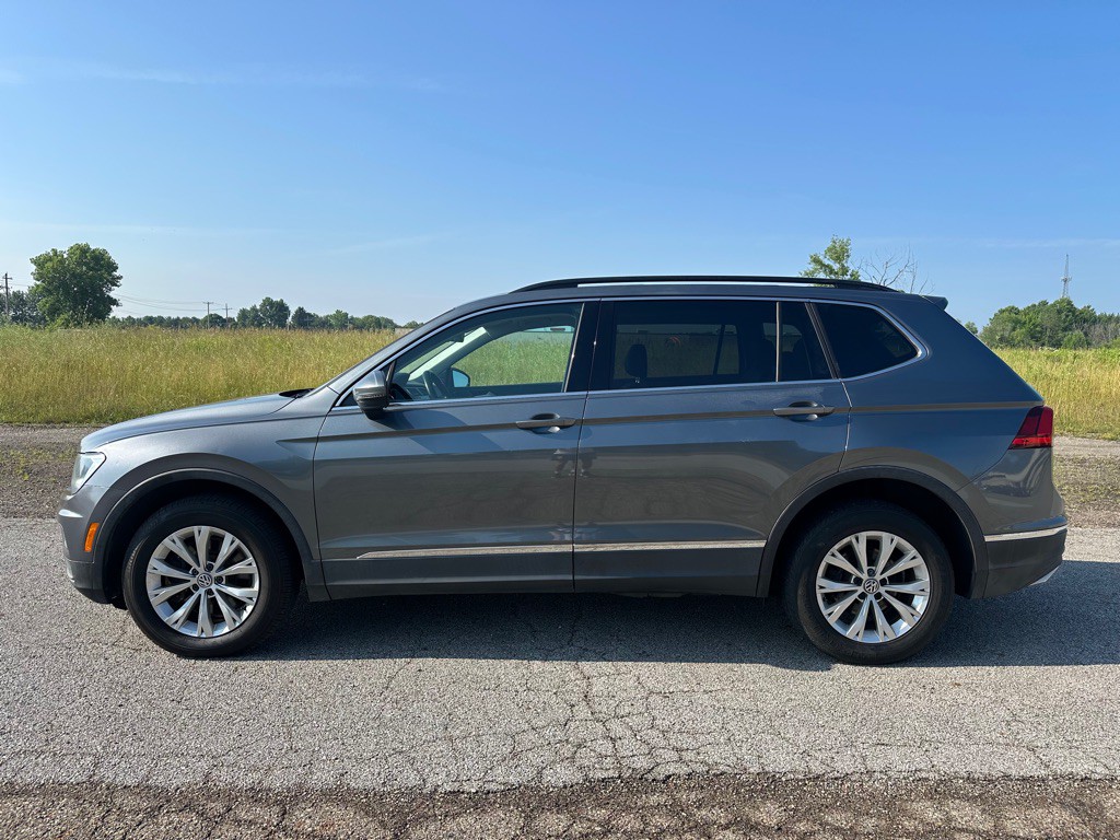 2018 Volkswagen Tiguan Image 2