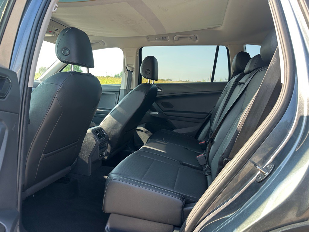 2018 Volkswagen Tiguan Image 12