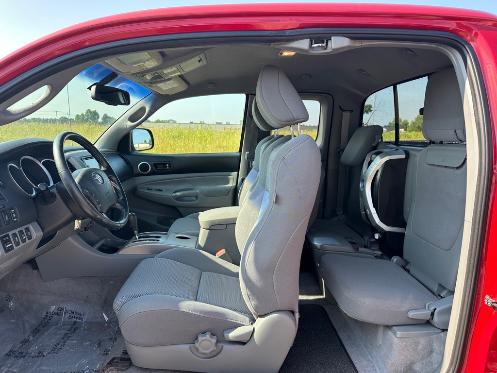 2009 Toyota Tacoma Image 11