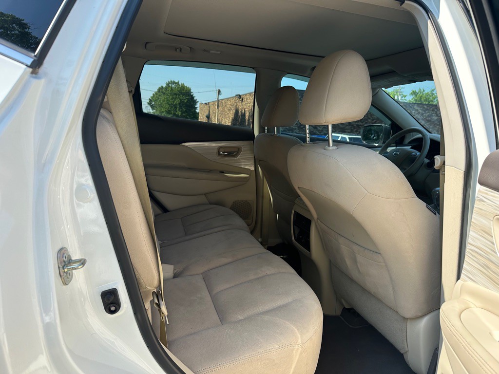 2017 Nissan Murano Image 10