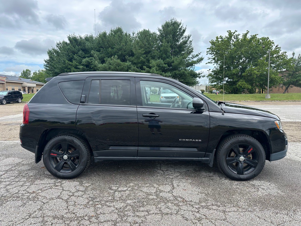2016 Jeep Compass Image 4
