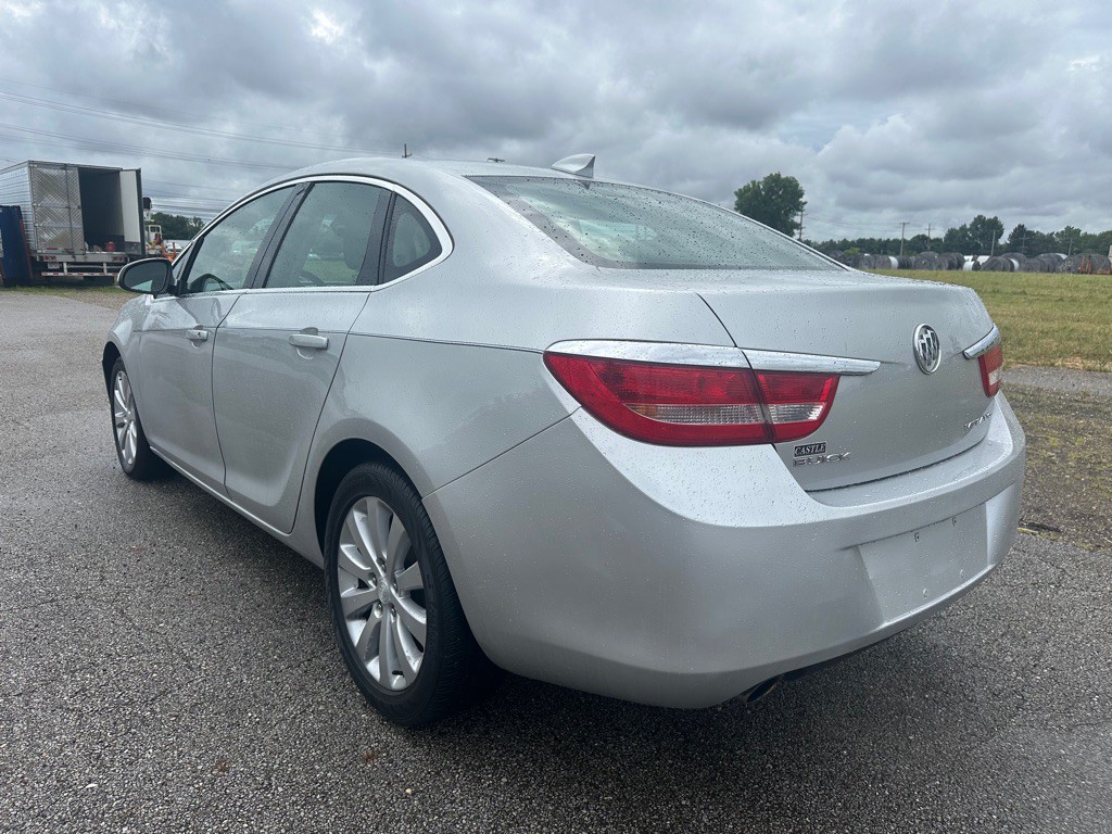 2016 Buick Verano Image 3