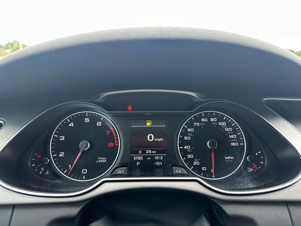 2015 Audi A4 Image 15