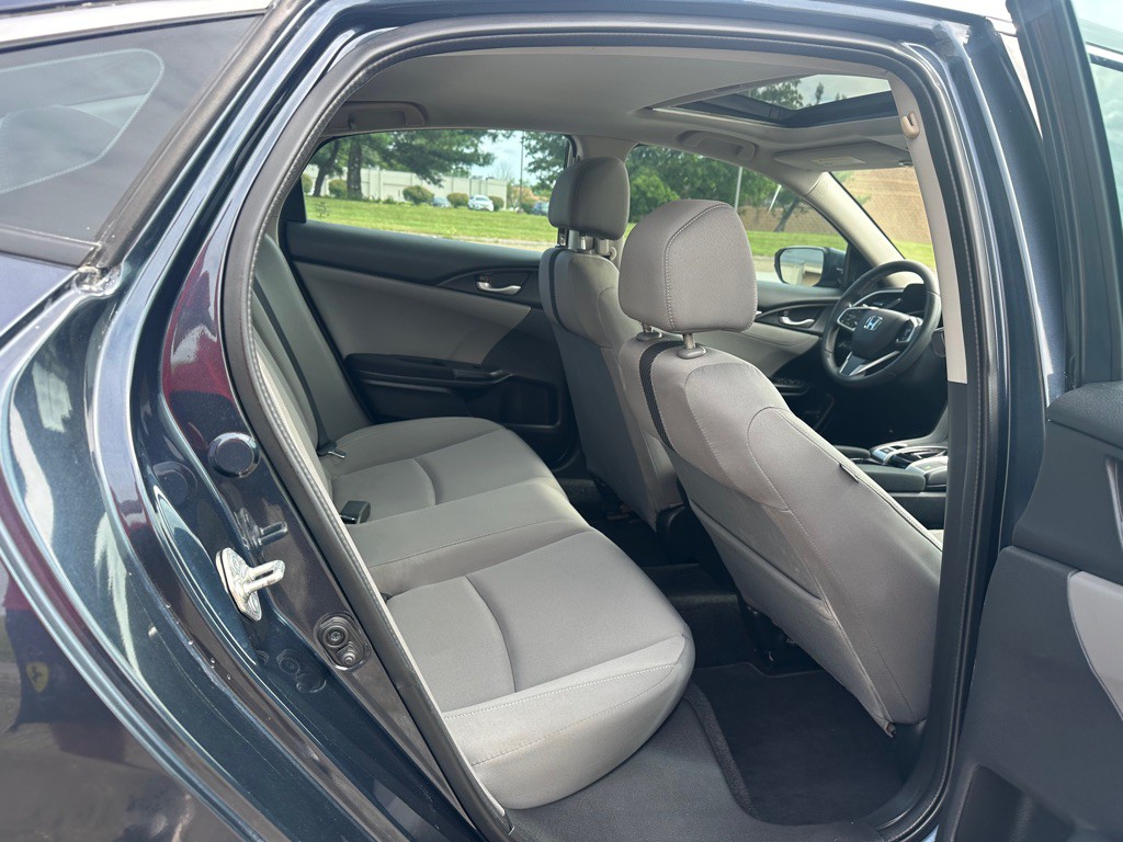 2017 Honda Civic Image 9