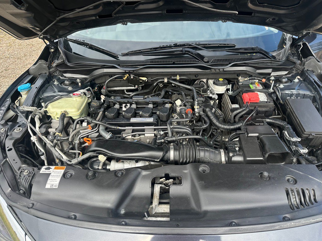 2017 Honda Civic Image 15