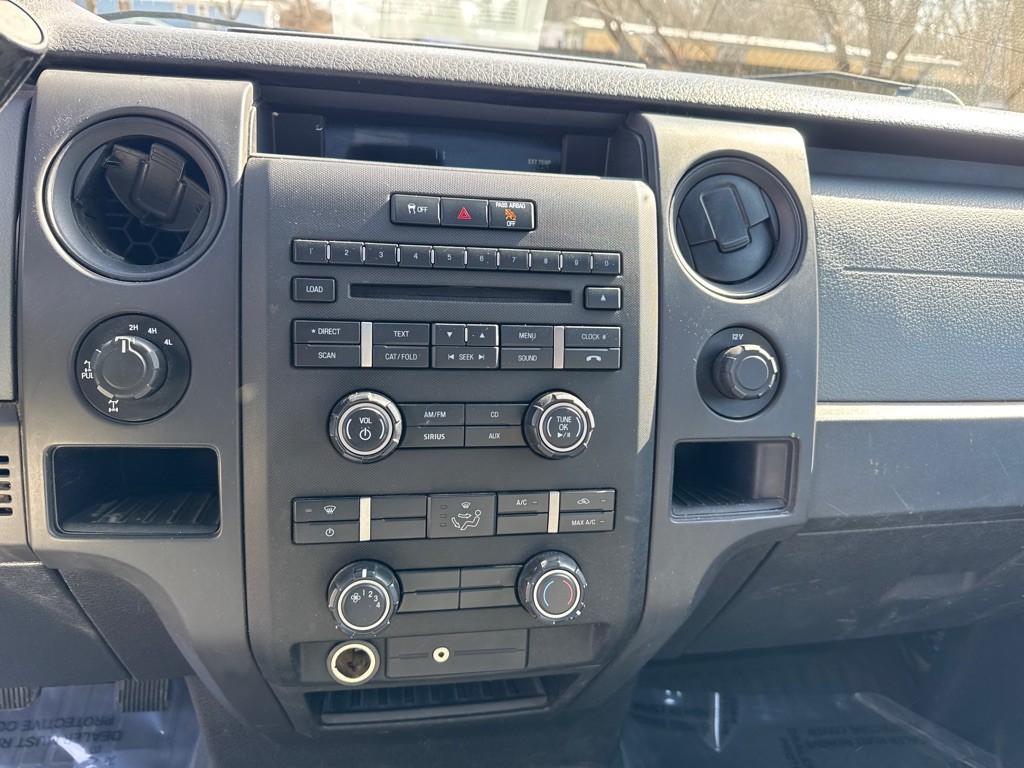 2012 Ford F-150 Image 11