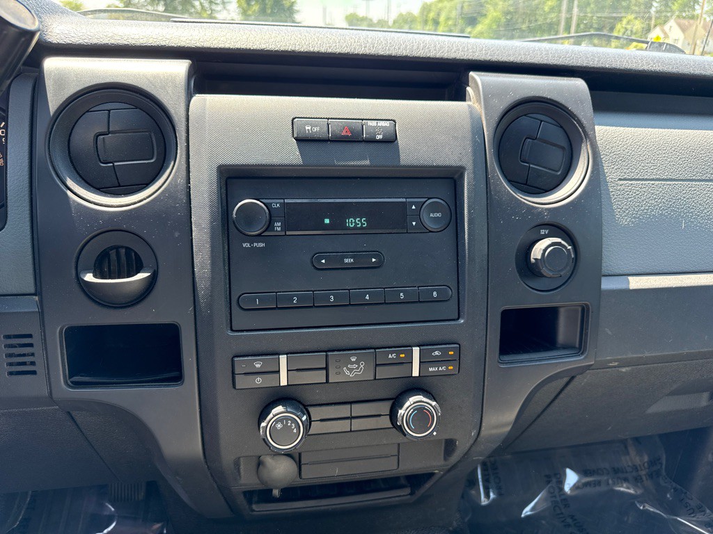 2014 Ford F-150 Image 11