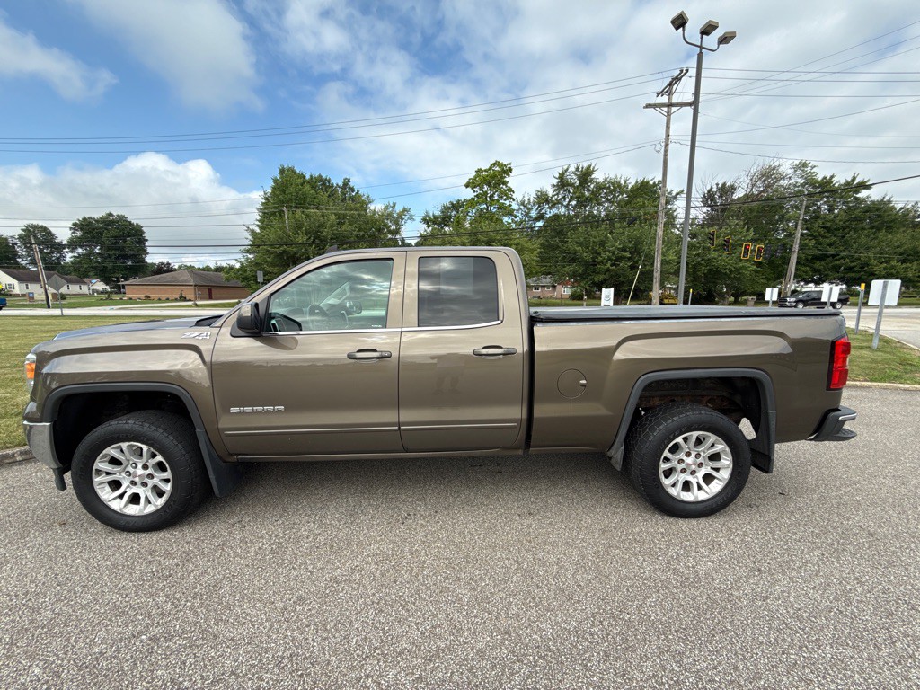 2015 GMC Sierra Image 8