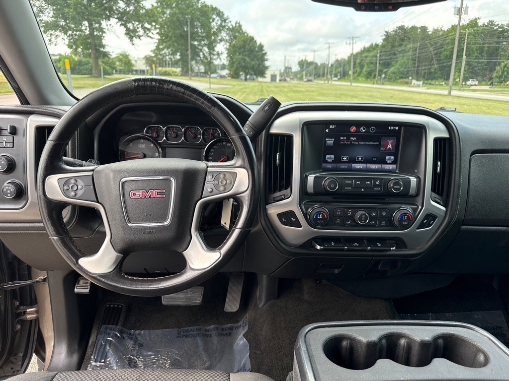 2015 GMC Sierra Image 10