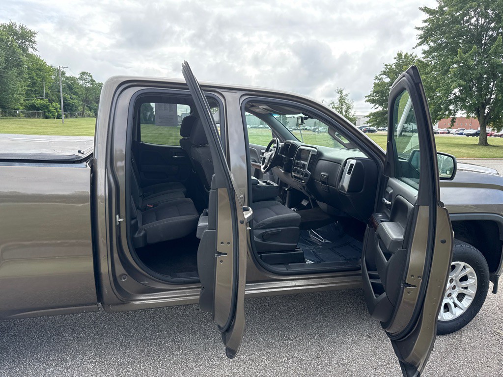 2015 GMC Sierra Image 15