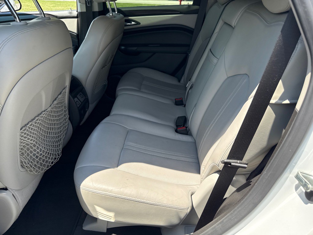 2013 Cadillac SRX Image 11