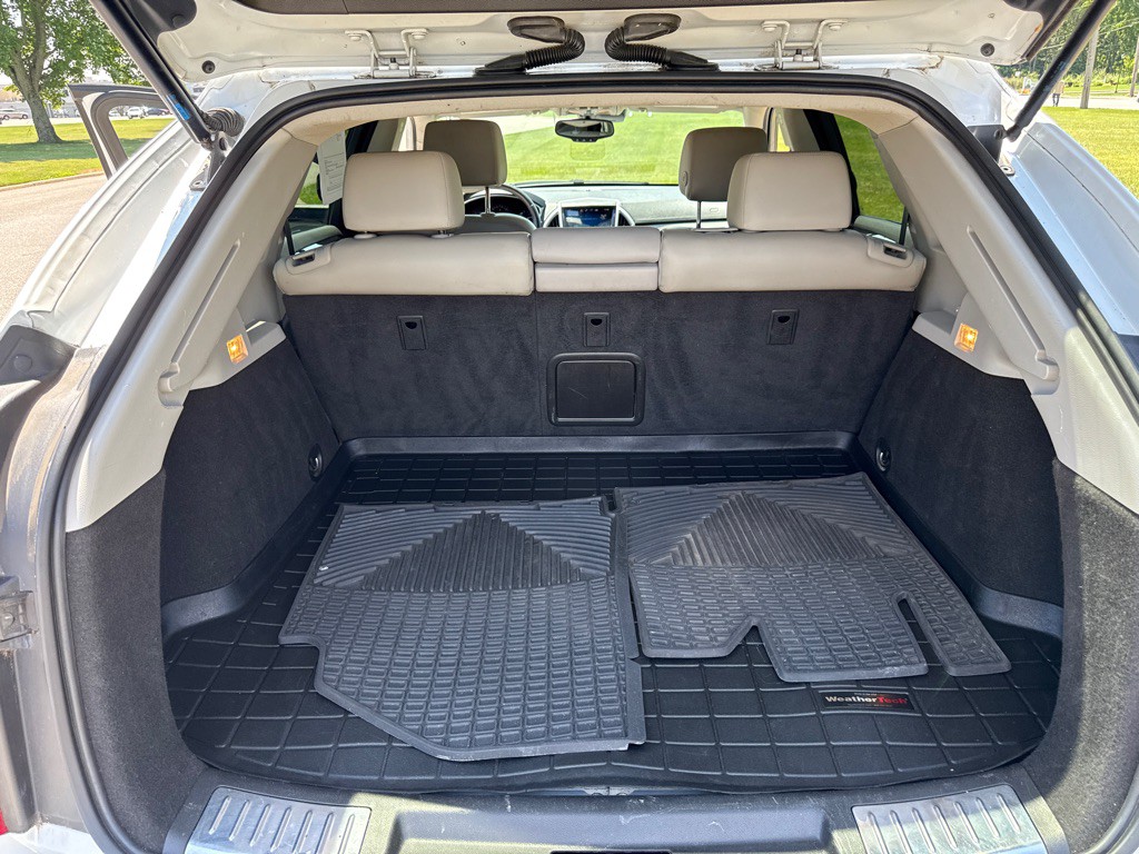 2013 Cadillac SRX Image 12