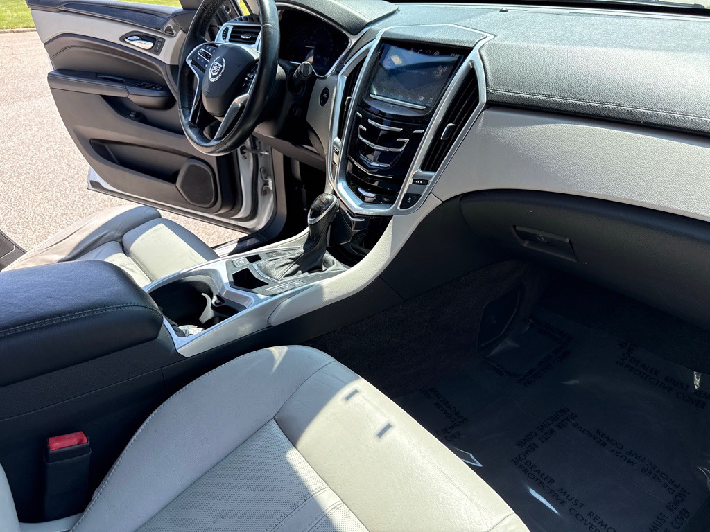 2013 Cadillac SRX Image 14