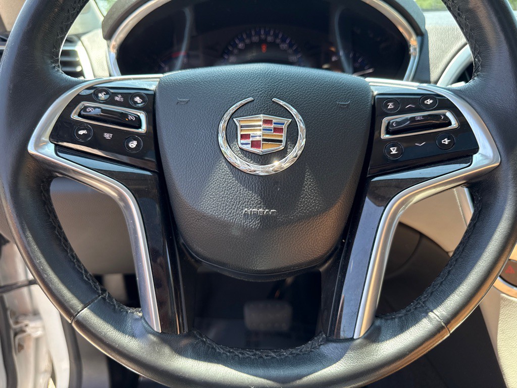 2013 Cadillac SRX Image 19
