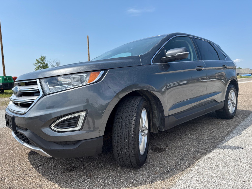 2017 Ford Edge Image 24