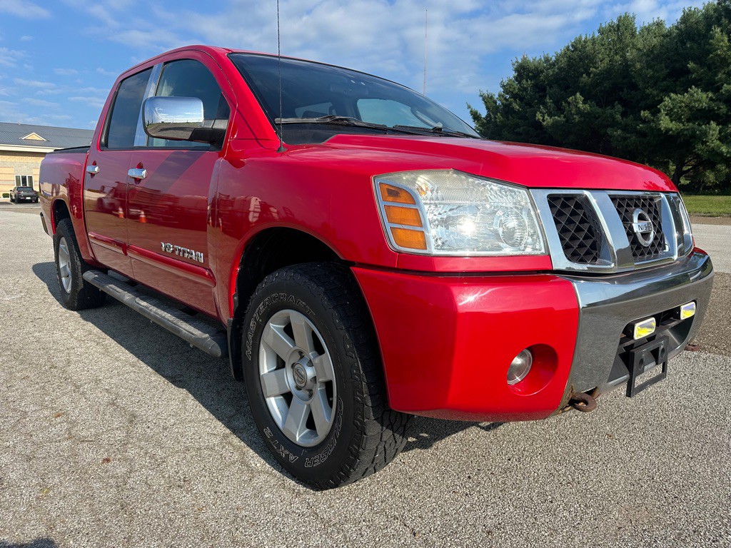 2005 Nissan Titan Image 5