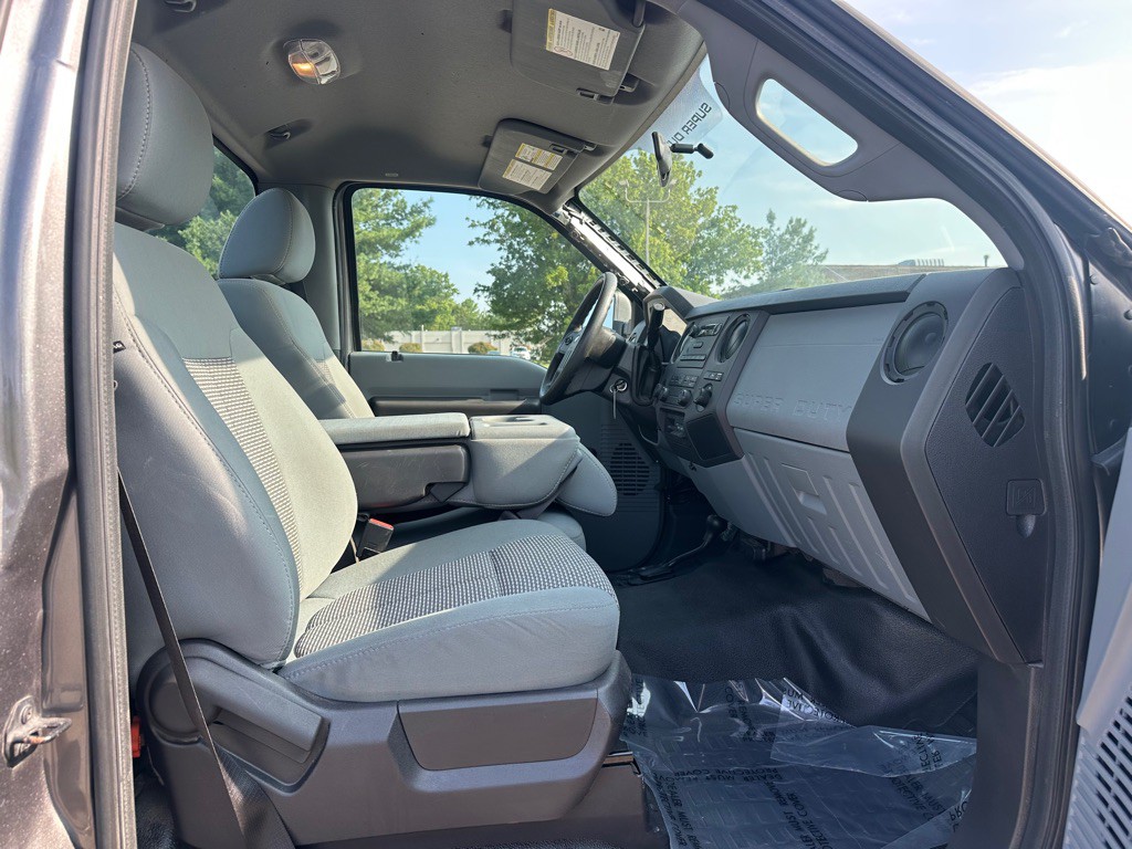 2011 Ford F-250 Image 7