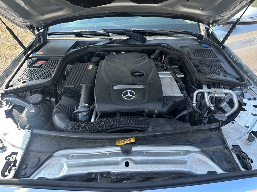 2015 Mercedes-Benz C-Class Image 15