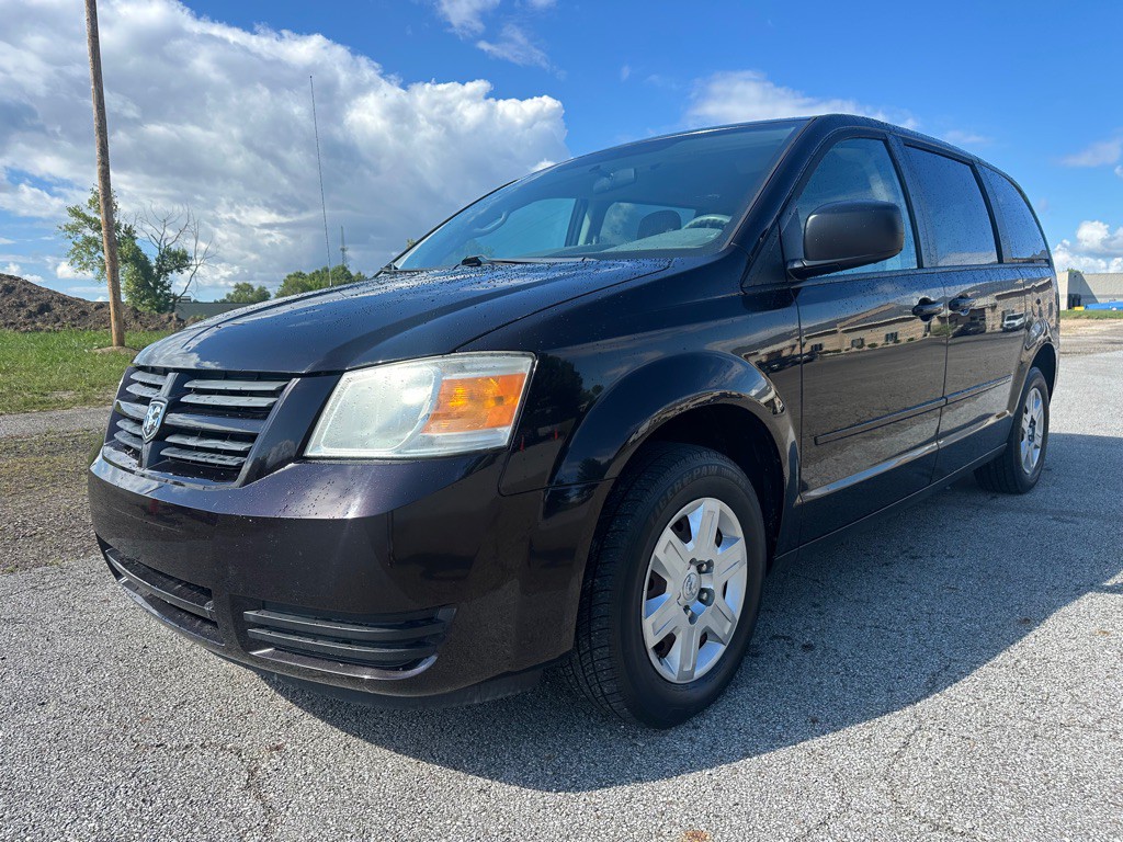 2010 Dodge Grand Caravan Image 1
