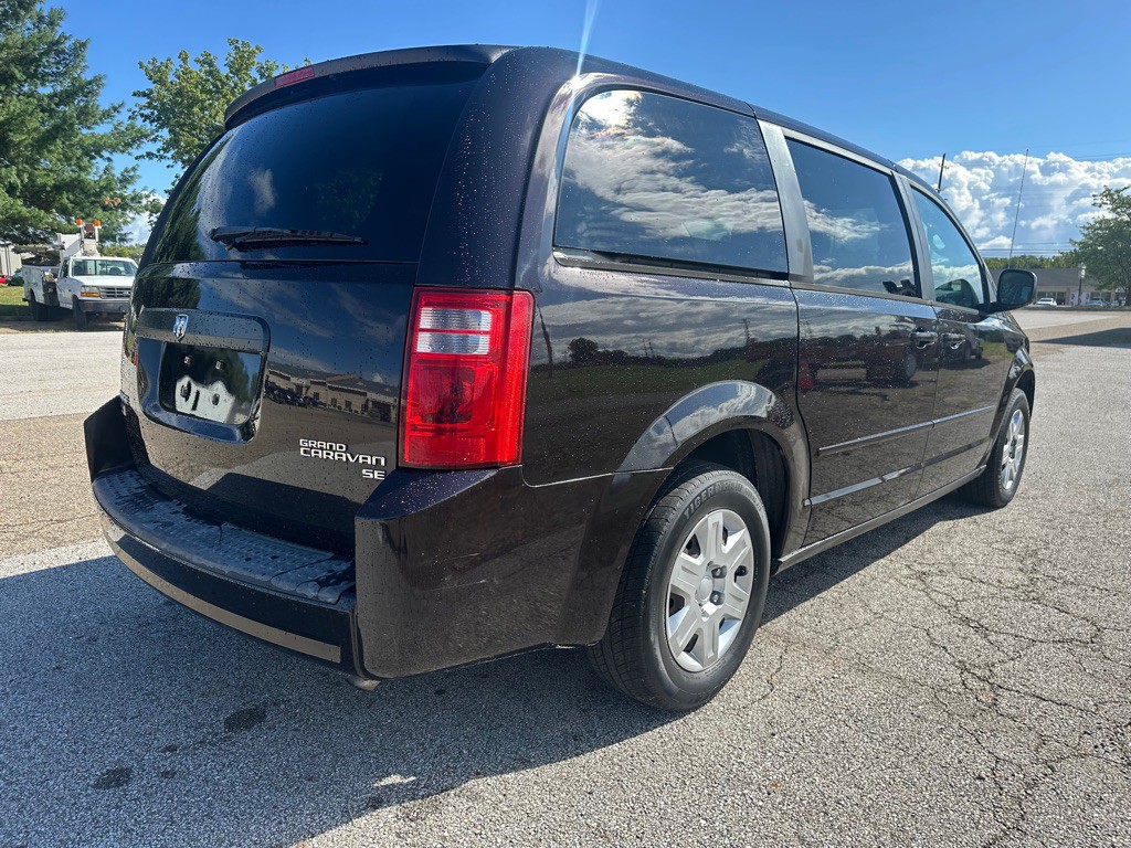 2010 Dodge Grand Caravan Image 6