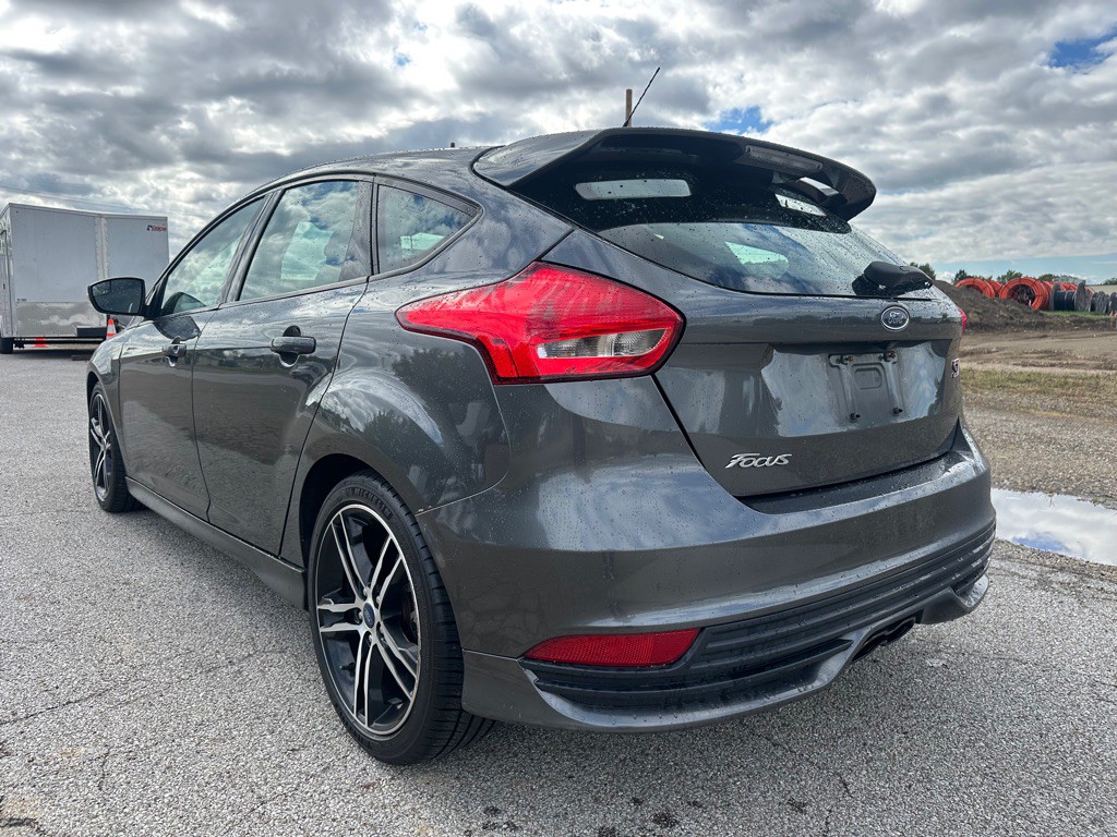 2018 Ford Focus Image 3