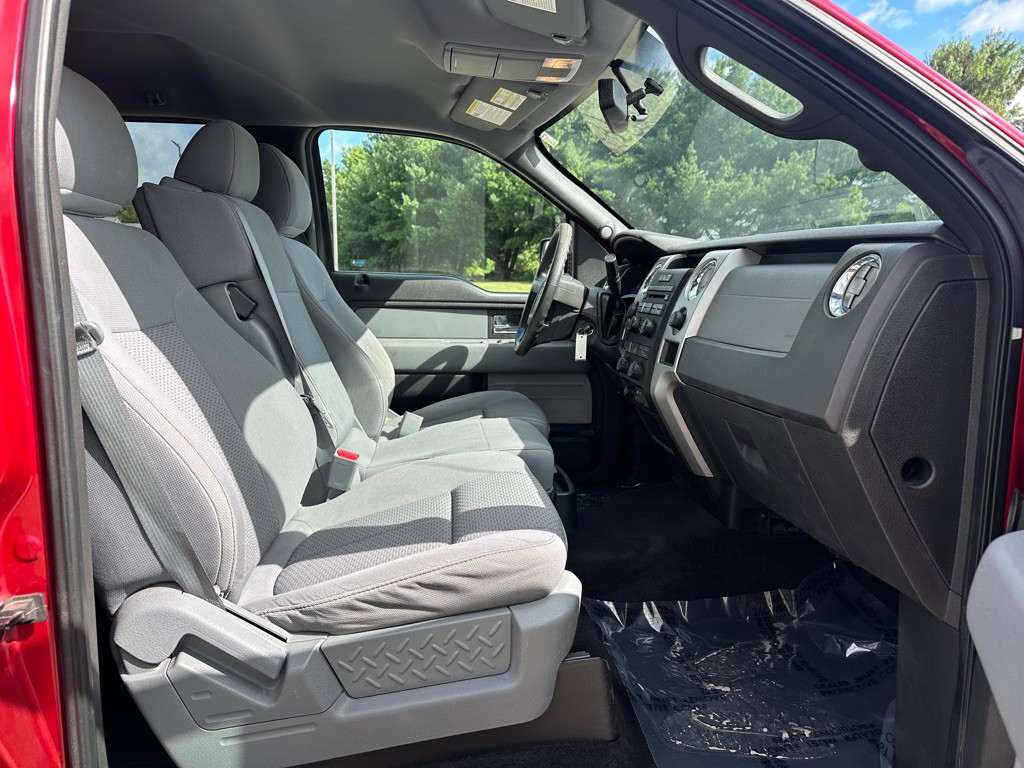 2012 Ford F-150 Image 10