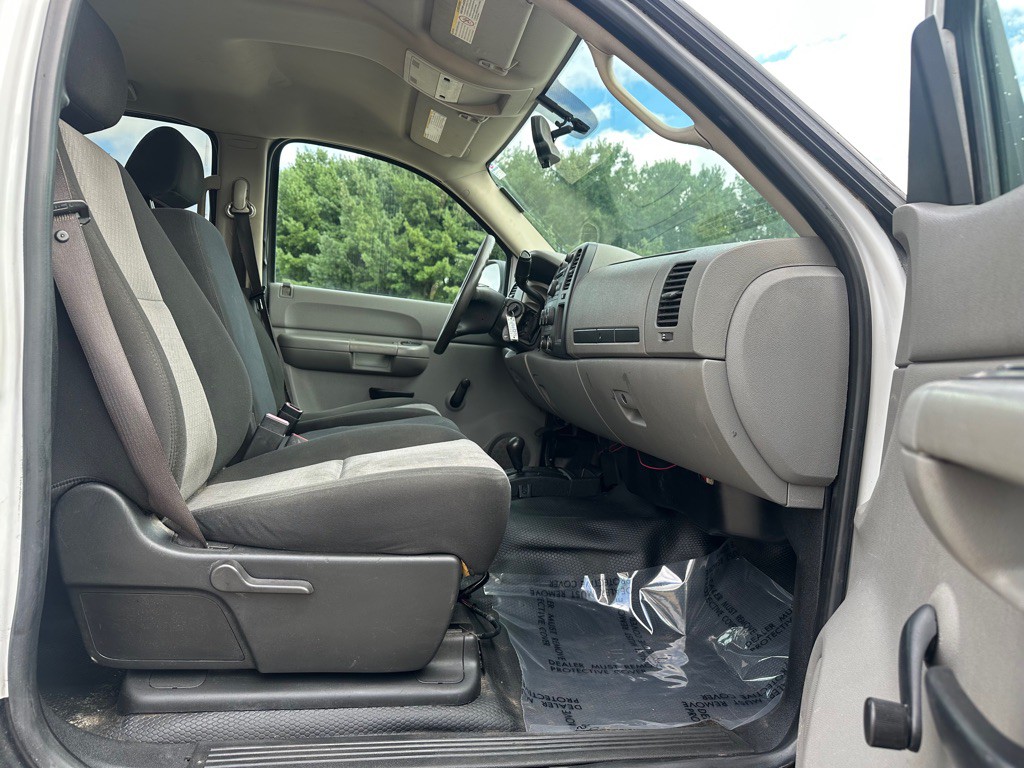 2009 Chevrolet Silverado 1500 Image 9