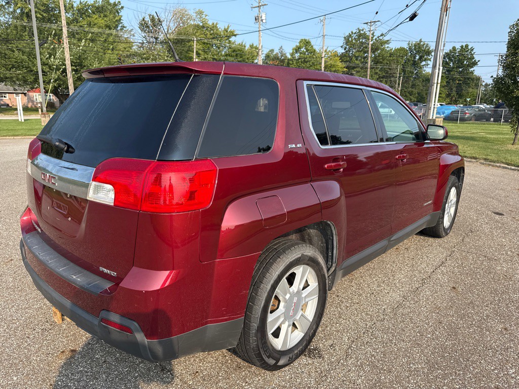 2010 GMC Terrain Image 5
