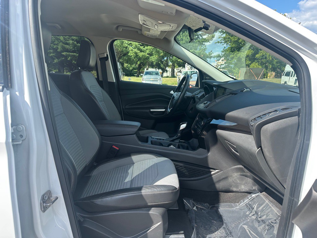 2019 Ford Escape Image 9