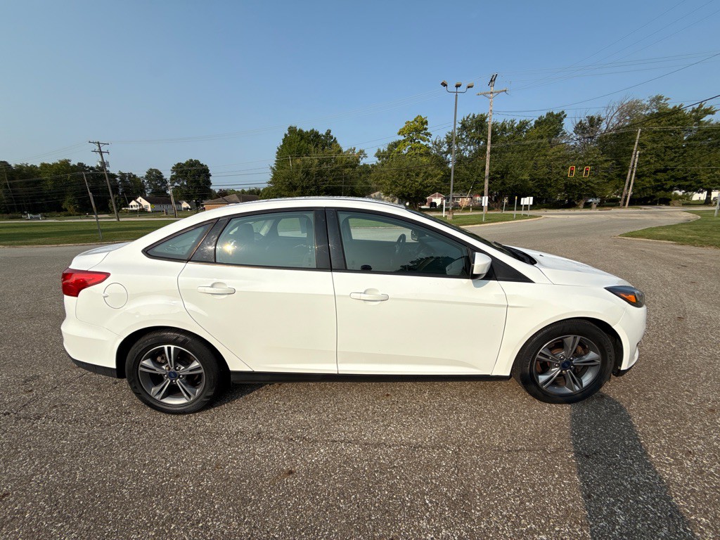 2018 Ford Focus Image 4